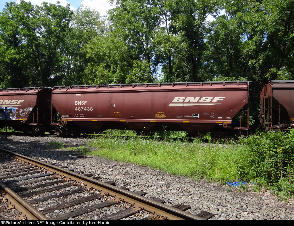 BNSF 487438